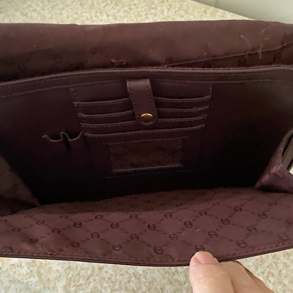 Etienne Aigner Burgundy Shoulder Bag and Wallet Set - Picture 8 of 15